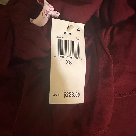 NWT ♥️ $230 SILK Parker Renzo Top Burgendy XS - Picture 2 of 3